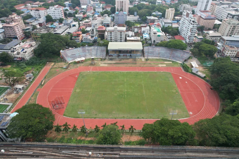 Maharaja College - Track